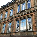 Adonis Straßburg
