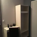 Adonis Hotel 3*