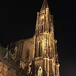 Adonis Straßburg