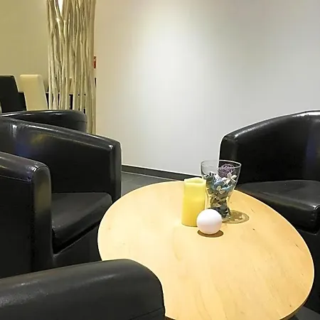 Adonis Hotel