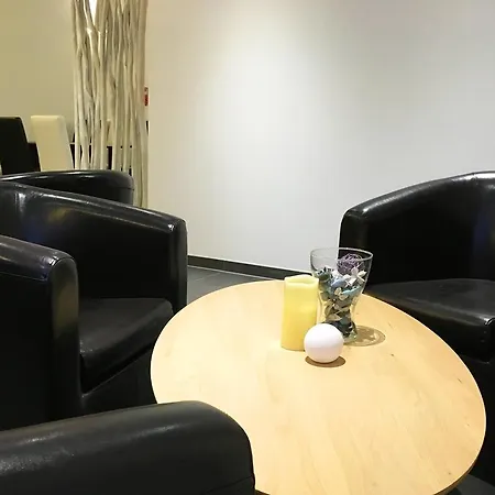 Adonis Hotel 3*