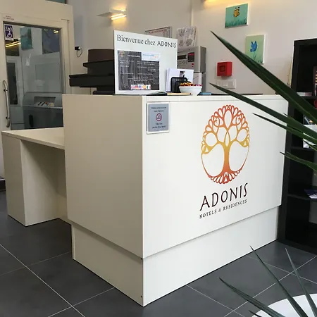Hotel Adonis