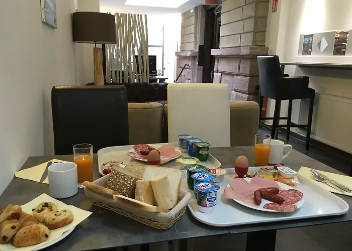 Adonis Hotel Straatsburg