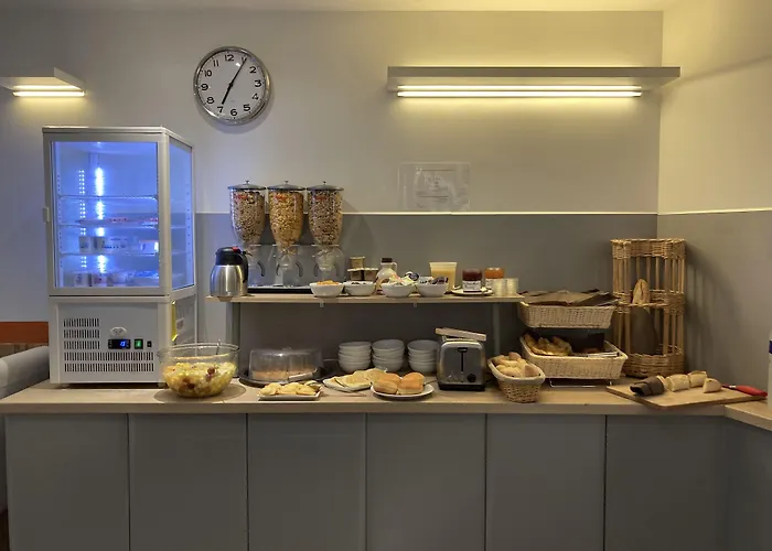 Adonis 3* Straatsburg